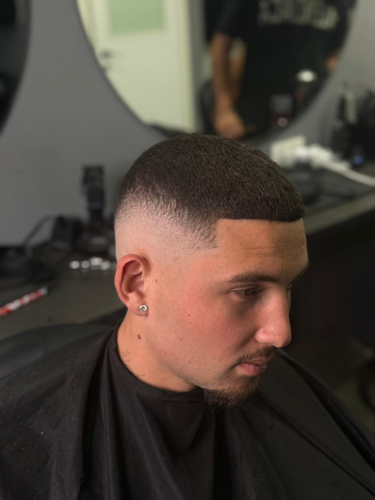 תספורת ועיצוב שיער מתוך גלריית Aviel Barbershop, תמונה 15 מתוך 23