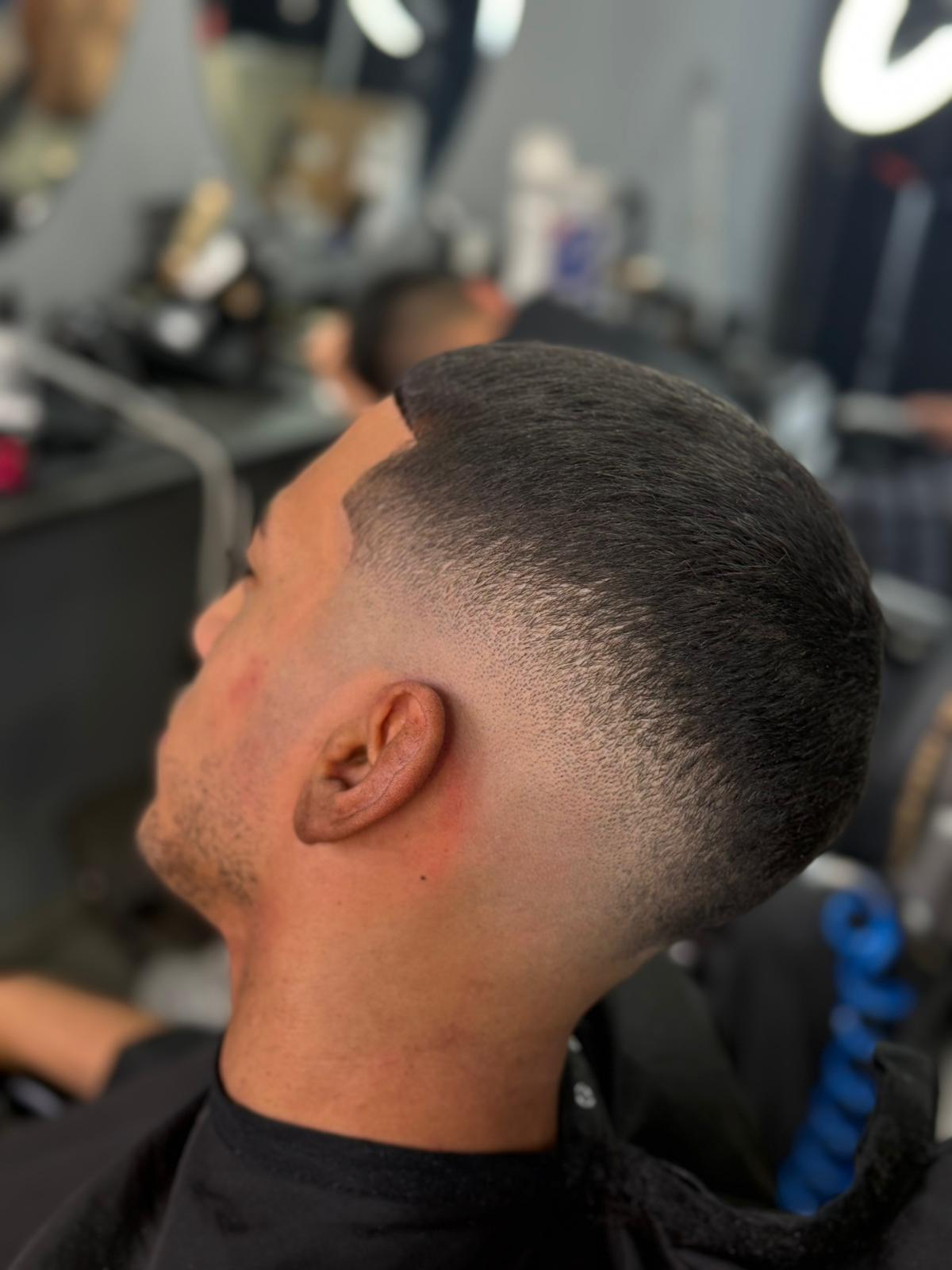 תספורת ועיצוב שיער מתוך גלריית Aviel Barbershop, תמונה 21 מתוך 23